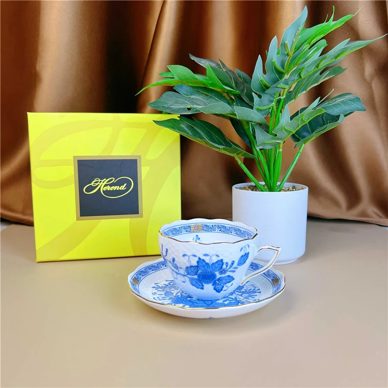 Flower Basket Coffee Cup and S - đánh giá và giá Coffee Tea Gift Basket